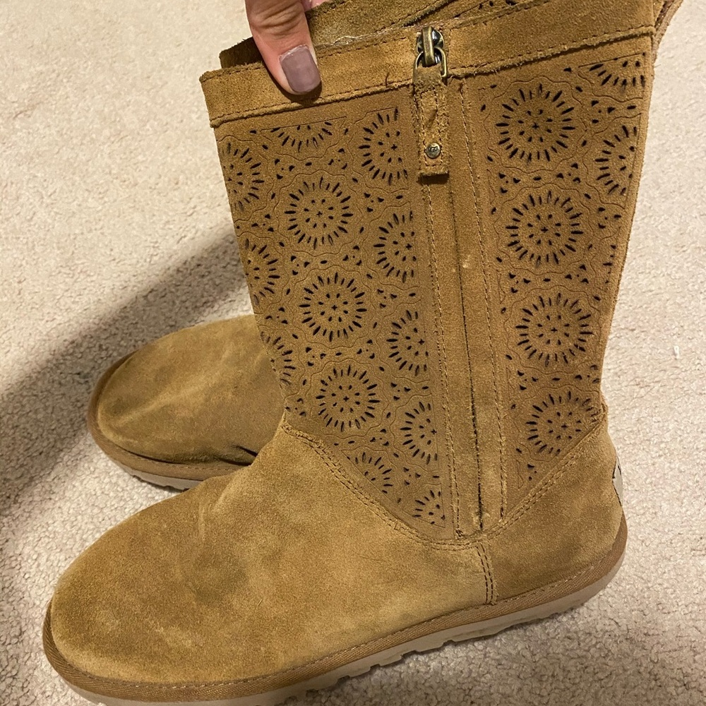 RARE UGG Boots !! ✨